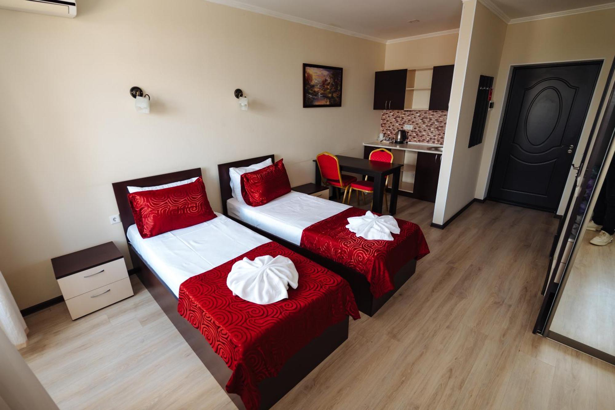Lolo'S Bliss Hotel Кишинів Екстер'єр фото